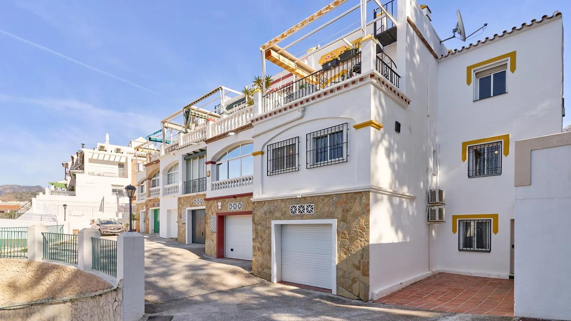 Villa Casa Rosa Burriana Beach Nerja