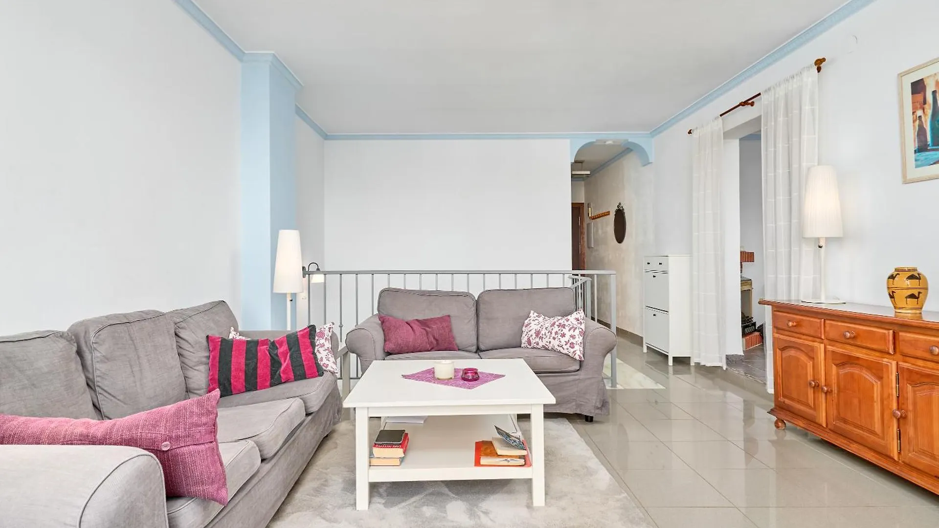 Casa Rosa Burriana Beach Nerja
